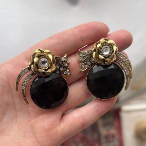 Vintage Elegant Black and Gold-Tone Floral Rhinestone Statement Clipons